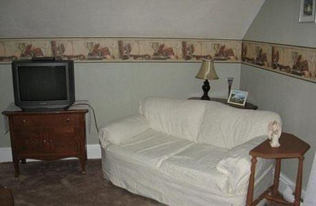 Angel House Bed And Breakfast 克里莫尔 客房 照片